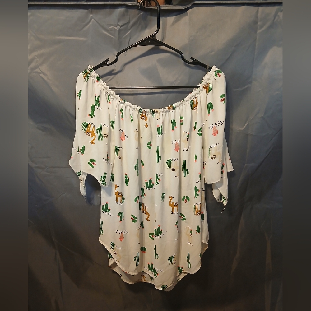 3 Women's Tops Set - Picture 4 of 4